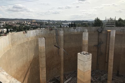 Les obres consisteixen en demolir l’actual coberta i construir-ne una de nova (foto: Ajuntament de Rubí).