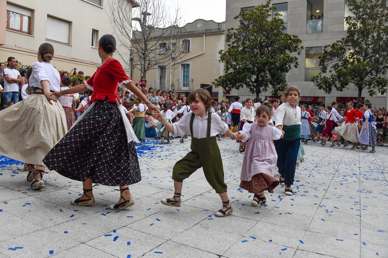 Infants de l'Escola de l'Esbart (foto: Ajuntament de Rubí - Localpres)