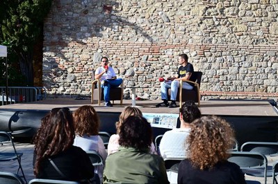 El concejal de Vivienda, durante su intervención (foto: Ayuntamiento de Rubí - Localpres).