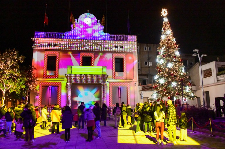 Casa Melquíades: mapping dance (foto: Ayuntamiento de Rubí - Localpres)